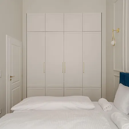 Rentplanet - Jana Pawla Ii Lejlighed