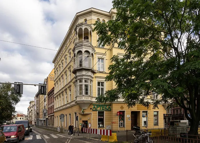 Rentplanet - Jana Pawla Ii 브로츠와프