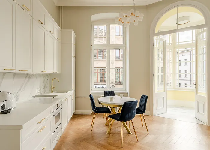 Rentplanet - Jana Pawla Ii 아파트