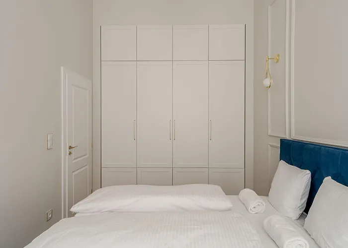 Rentplanet - Jana Pawla Ii 아파트