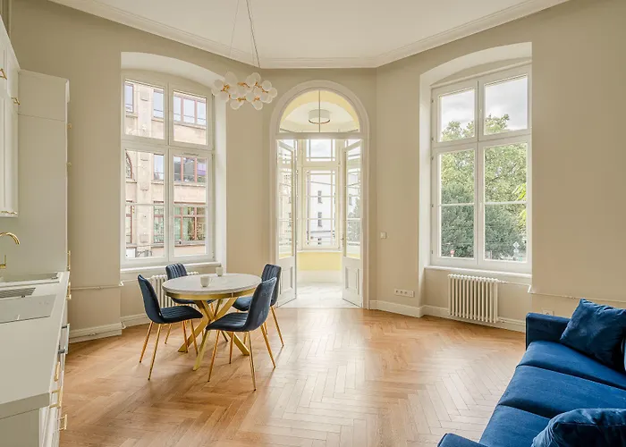 Rentplanet - Jana Pawla Ii 브로츠와프